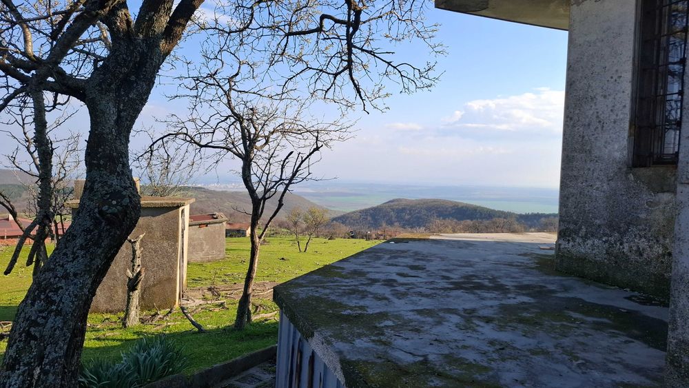 Къща в с.Кошарица, м-ст Плазовец