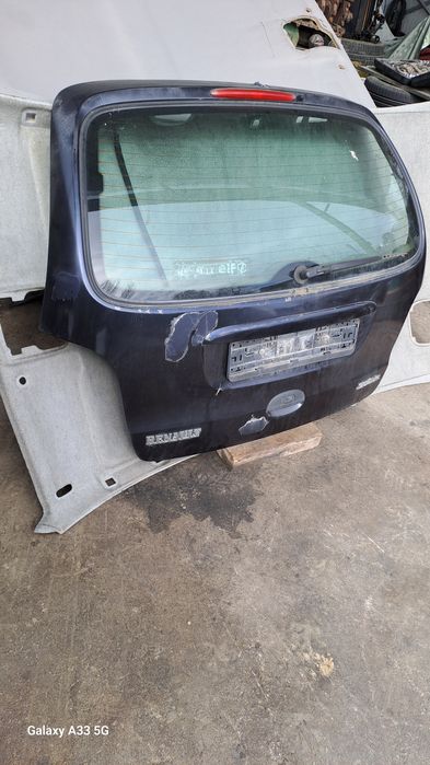 Заден Капак Задна Врата Рено Сценик 2 Renault Scenic 2