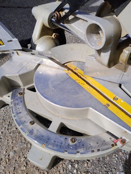 Циркуляри Dewalt и Hihoki