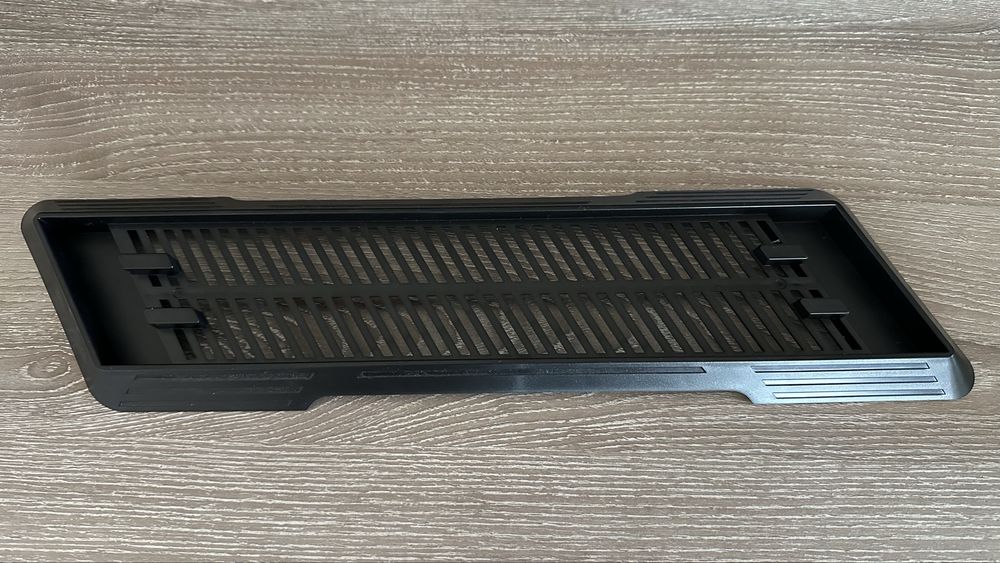 Playstation 4 Pro с 2 джойстика