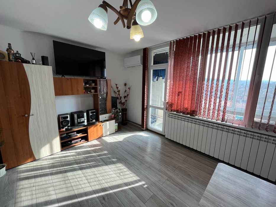 Продава се Тристаен апартамент в Казанлък - 96 кв.м за 797 €/кв.м - Снимка #3