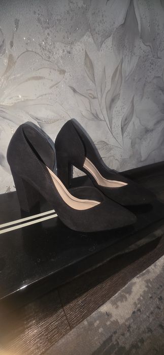 Продам туфли 37р.