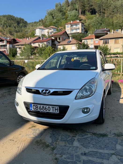 Hyuidai I20.