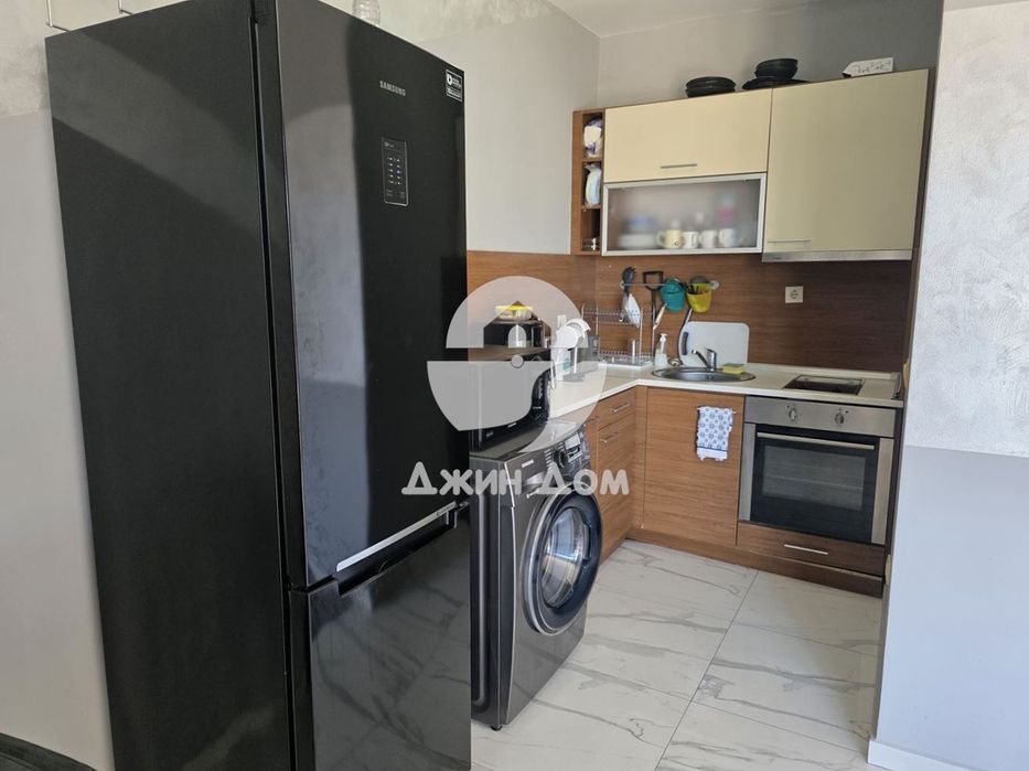 Продава се Тристаен апартамент в с. Кошарица, Област Бургас - 70 кв.м за 608 €/кв.м - Снимка #3