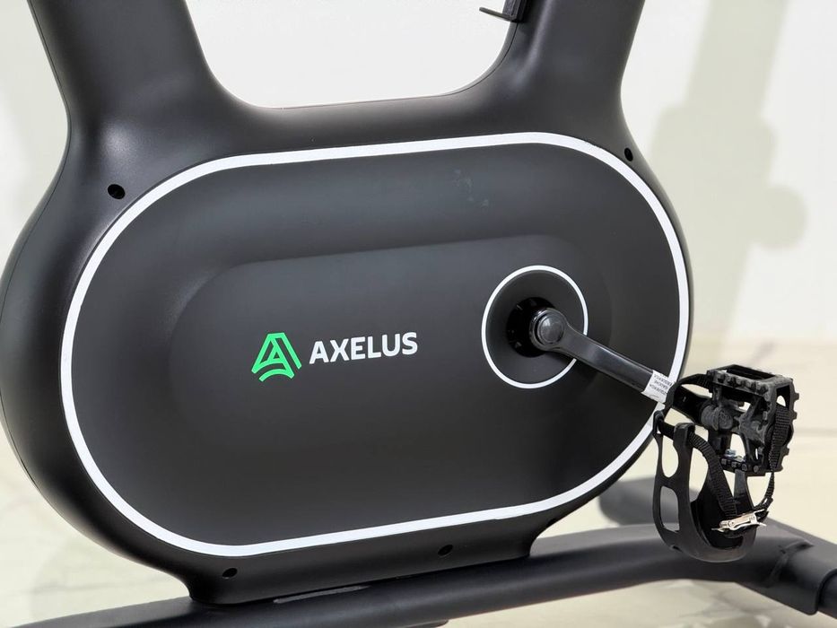 Велотренажёр AXELUS Velo AX04 с электронным управлением нагрузки

• Со