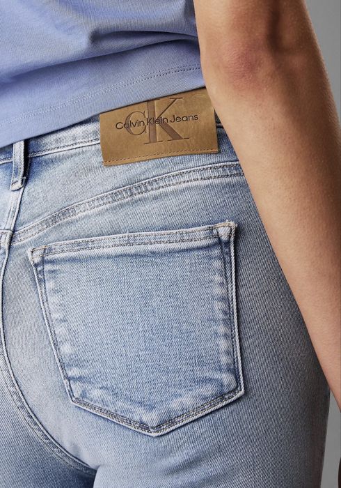 Джинсы Calvin Klein