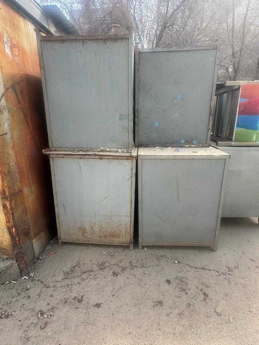 Железные столы (прилавки)