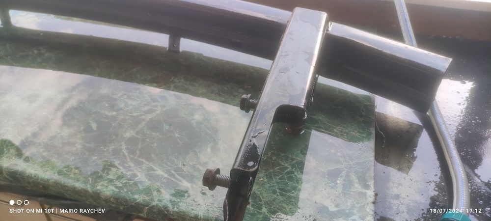 Гредата която се маха когато се слага теглич