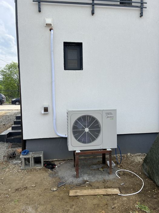 Montaj aer conditionat si pompe de caldura