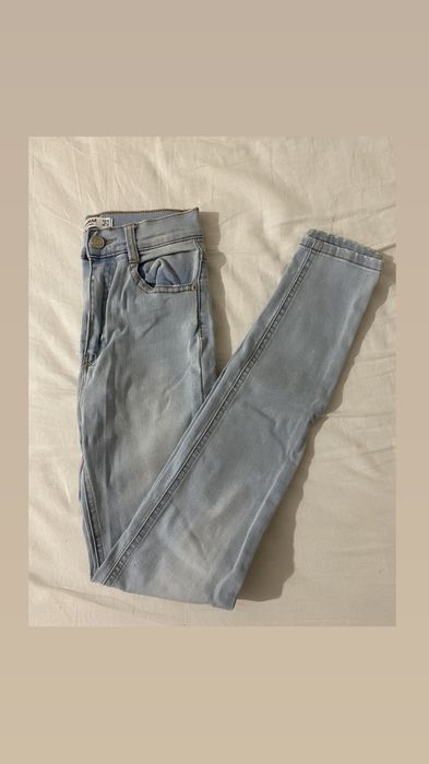 Pull&bear светли дънки