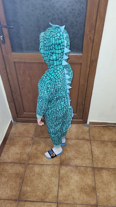 Costum pentru evenimente!