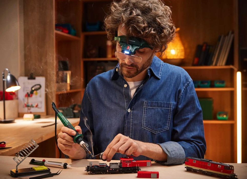 Очила за прецизна работа, като запояване и фини ремонти  Parkside