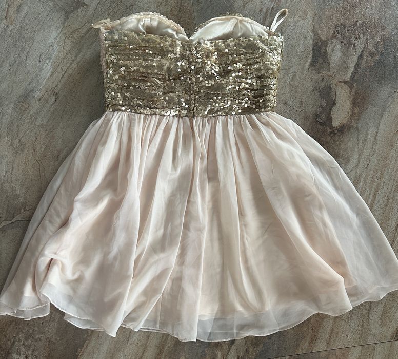 Rochie nude cu paiete de ocazie