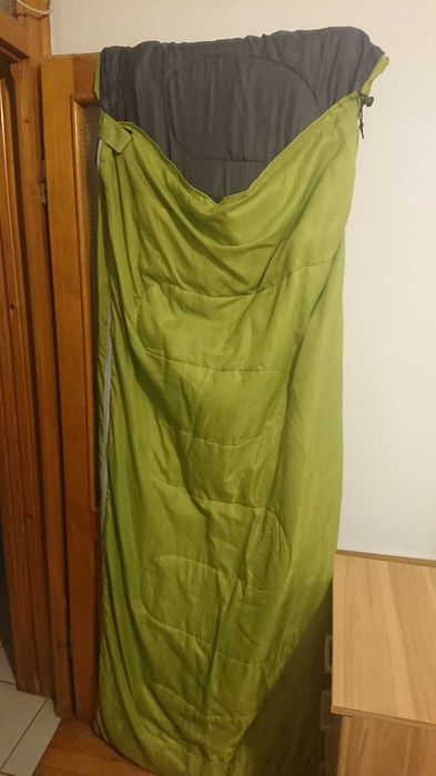 Sac de dormit cu fermuare