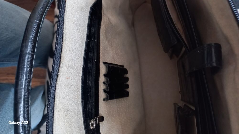 Женская кожаная сумка