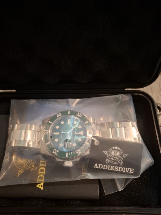 Чисто нов diver часовник Addiesdive