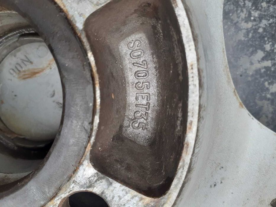 Vând Jante de aliaj 15 inch