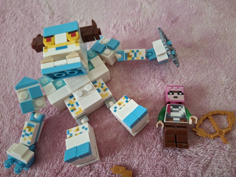Set jucarii lego minecraft