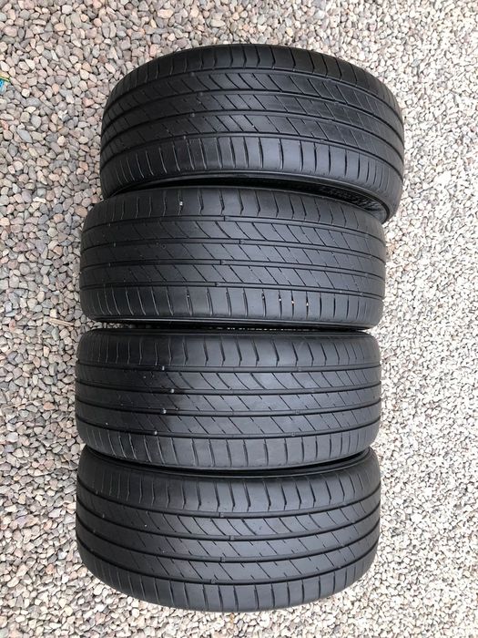 Продам срочно резину