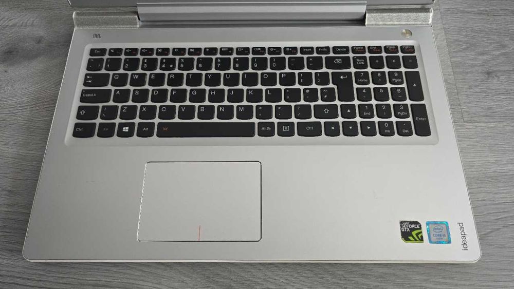 Laptop gaming Lenovo IdeaPad 700 – GTX 950M – pentru piese