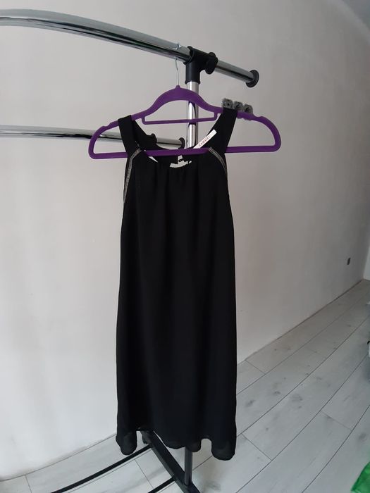 Продам красивые вечерние платья