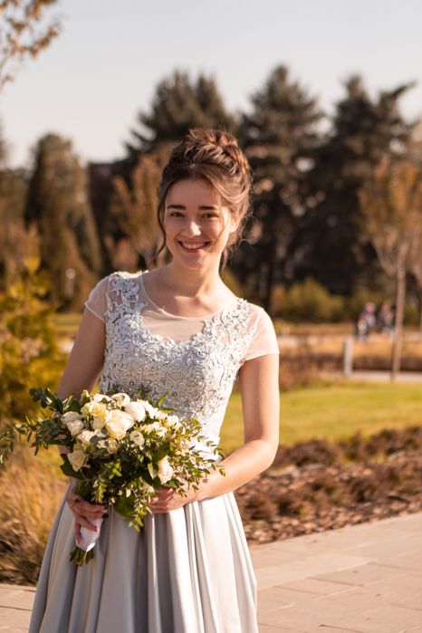 Платья для свадьбы/вечерние