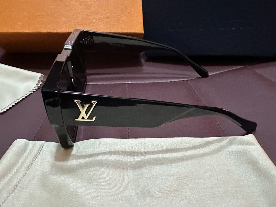 НОВИ слънчеви очила Louis Vuitton Cyclone в пълен комплект