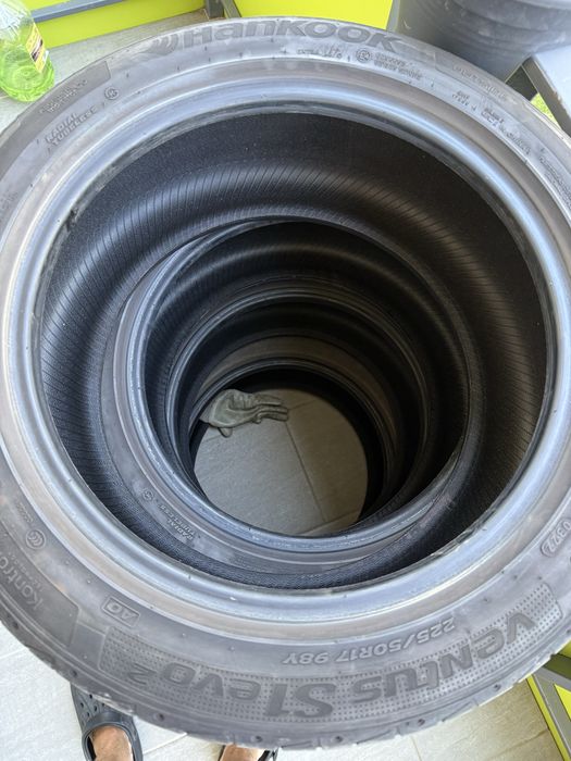 Anvelope vara Hankook 225 50 17 dot 2022