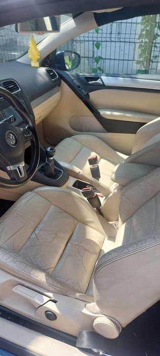 VOLKSWAGEN Golf 2010 — imagine 2