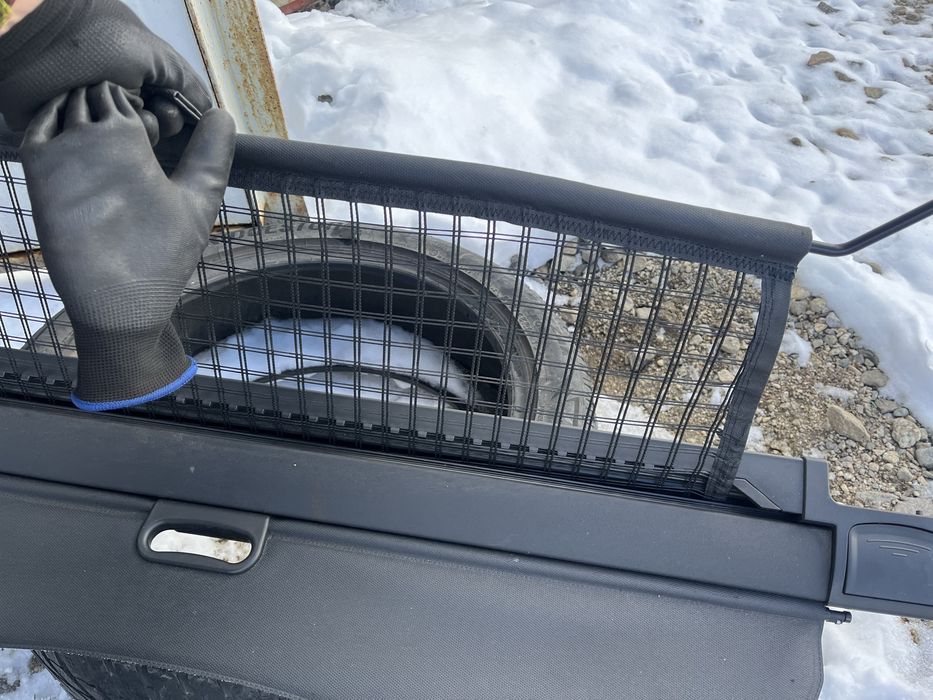 Щора багажник бмв 3 е91 ( shtora bagajnik bmw 3 e91 )