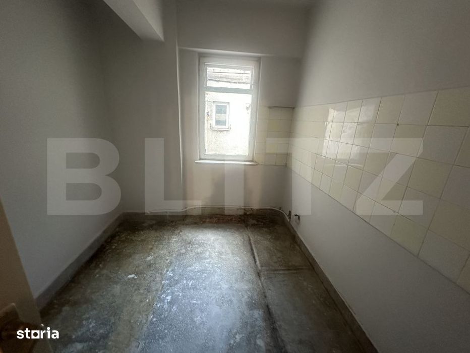 Apartament 4 camere, 79 mp utili, zona Micro 16