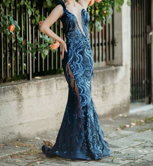 Продавам бална рокля