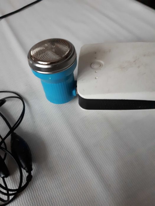 Дорожная мини электробритва USB