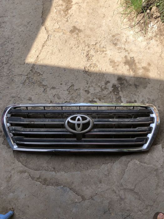 Решетка Land cruiser 200 100