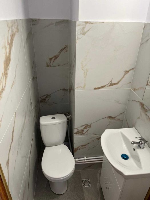 Proprietar, Inchiriez 2 apartamente ultracentral 3 camere, 2 bai