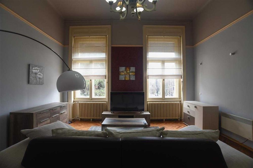 Дава се под наем Двустаен апартамент в Пловдив, Южен - 57 кв.м за 28.56 € - Снимка #1