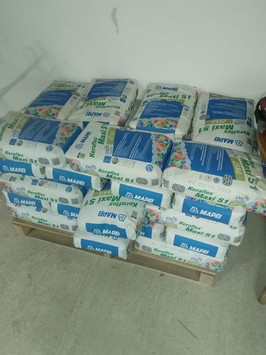 Adeziv flexibil placari ceramice, interior/exterior, Keraflex Maxi, gri, 25 kg