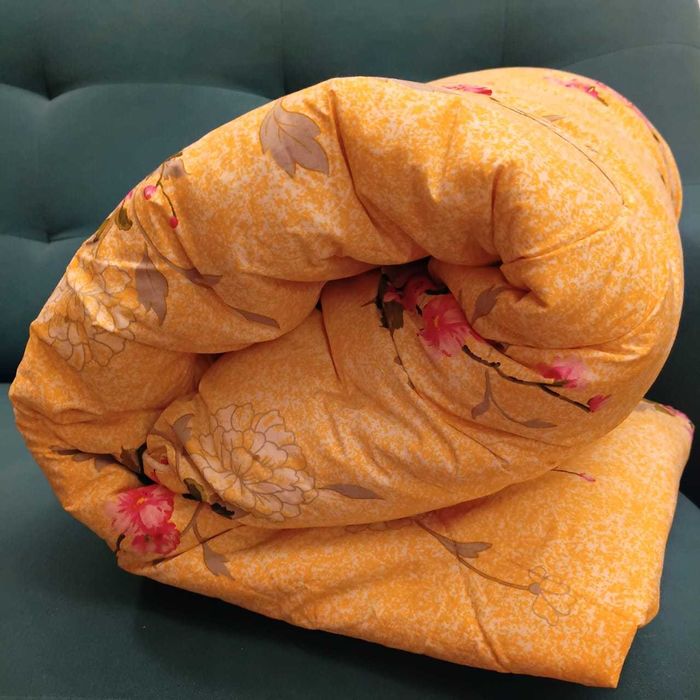 Одеяло двухспальное  .