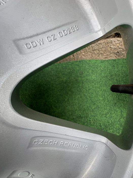 4 броя Джанти БМВ BMW Style 327 17 цола за F10 F11 F12 F30 e90 е91