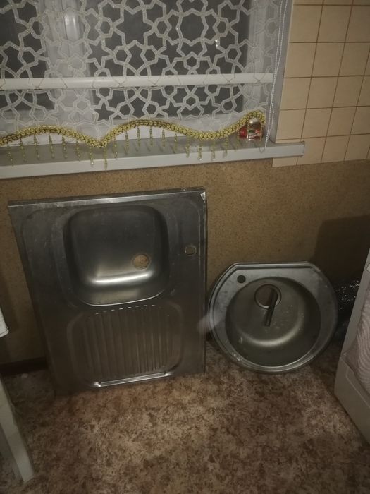 Продам нерж. Мойку для кухни