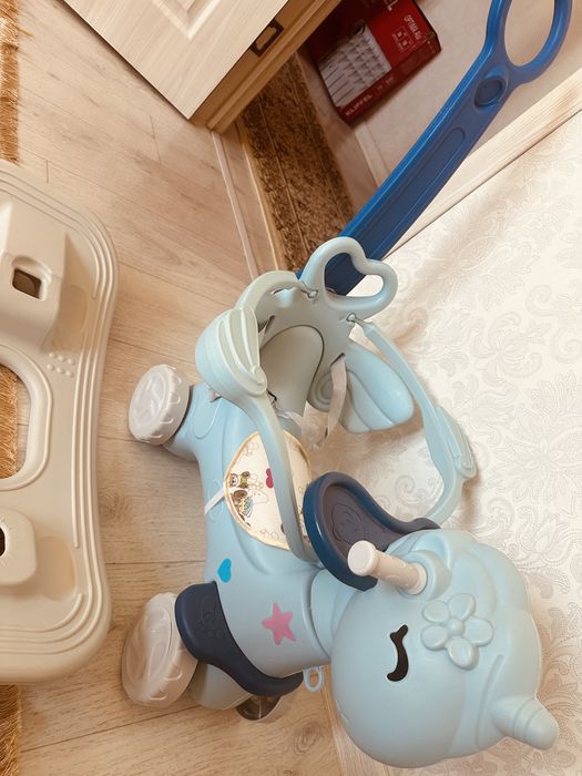 Детская каталка-качалка (2 в 1)