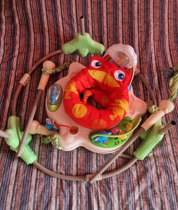 Детско бънджи и забавен център