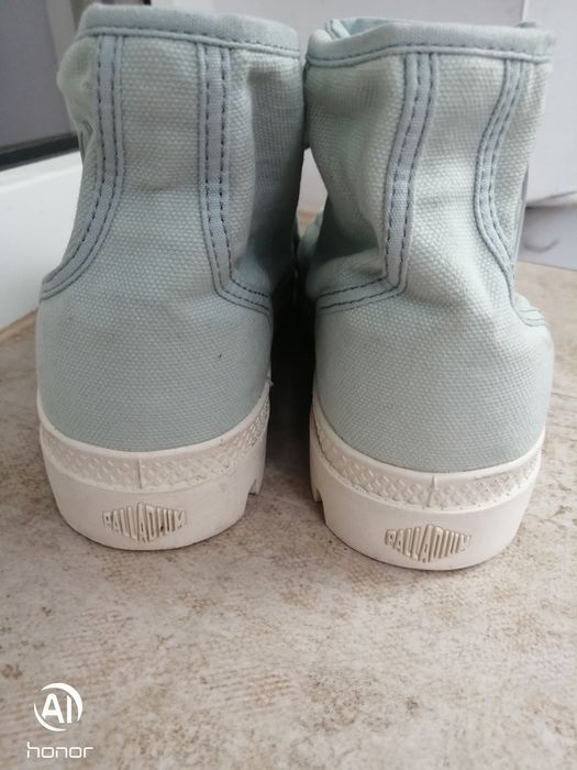 Оригинални туристически обувки Palladium