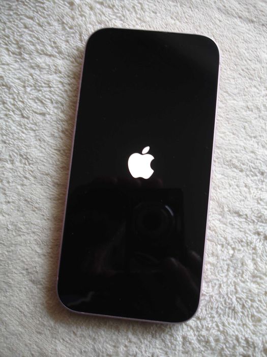 Смартфон Apple iPhone 15, A3090