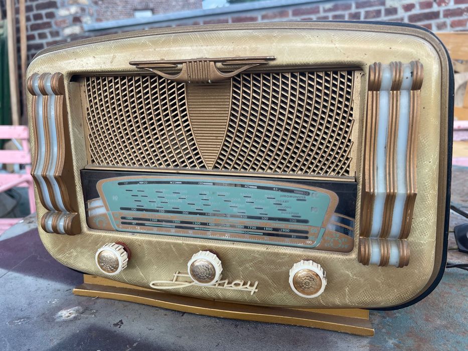 Radio vechi de colectie