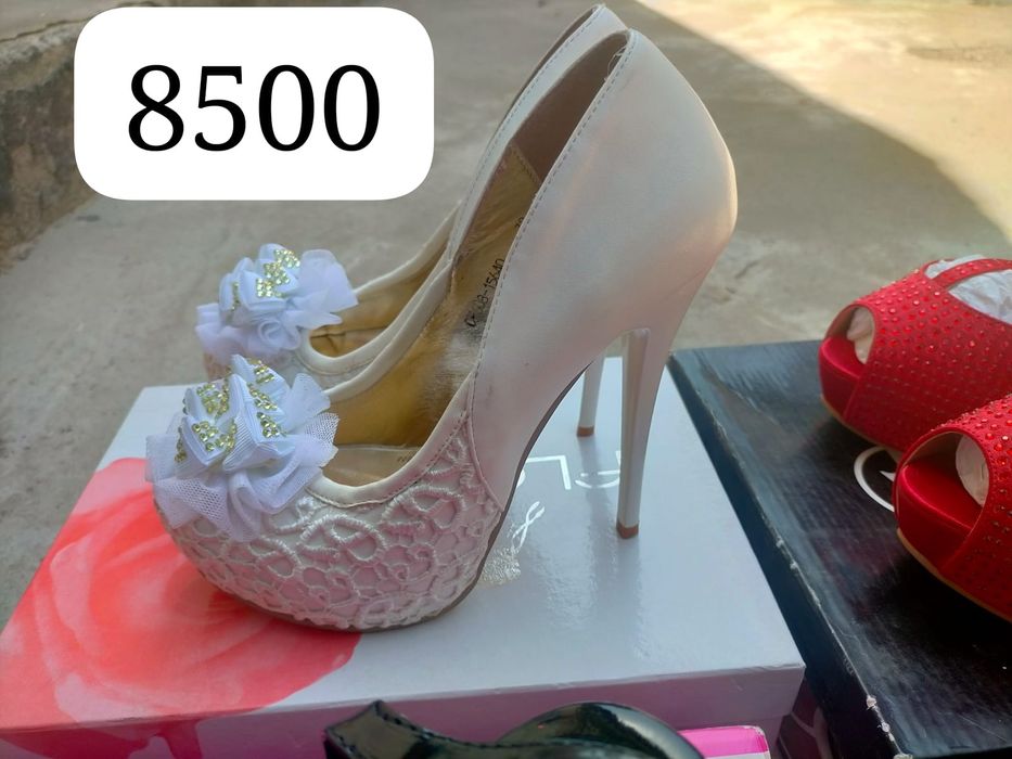 Продам туфли женские