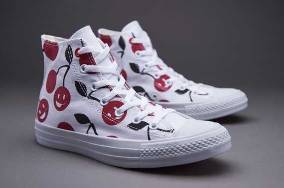 %ПРОМО% CONVERSE № 36/37 – Дамски кецове "CHERRY PRINT HI TOPS" нови