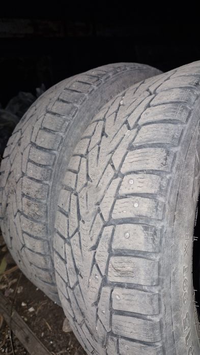 Продам шины 205х65х15