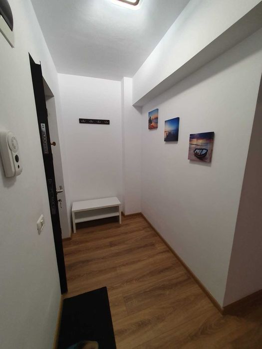 Inchiriez ap cu 3 camere,utilat modern.