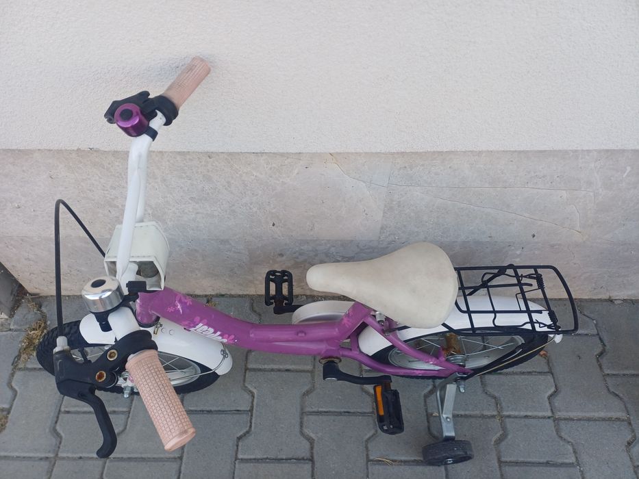 Продавам детско колело